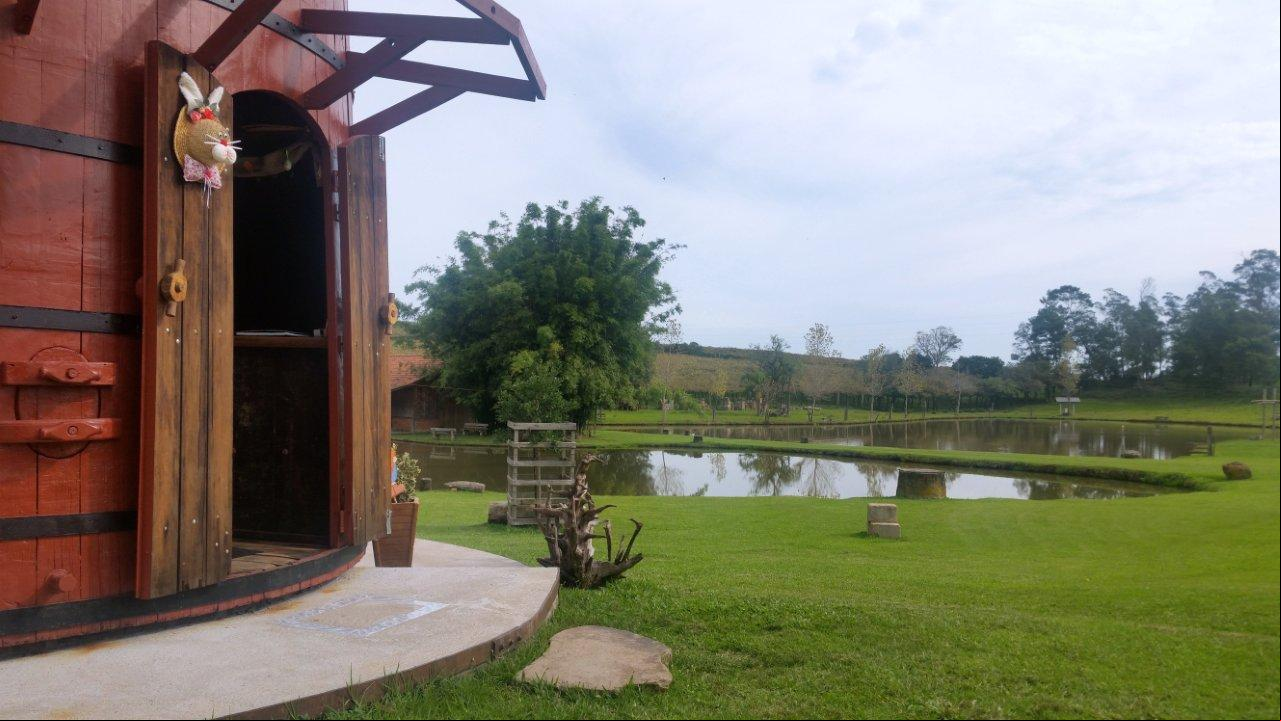 Produtores de vinho no Rio Grande do Sul investem em infraestrutura para receber turistas